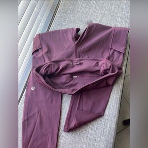 Lululemon fast and free brushed fabric high rise right 28”